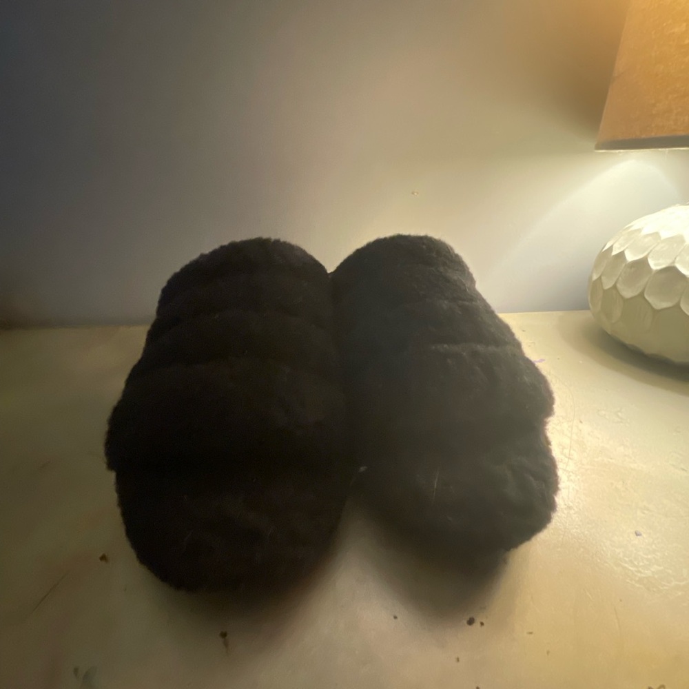 Cozy Black Fuzzy Slippers